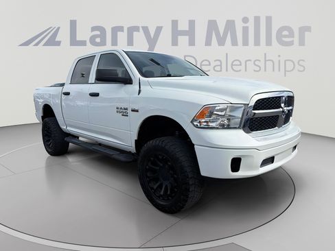 Used 2019 RAM 1500 Tradesman w/ Chrome Plus Package AWD/4WD image 6