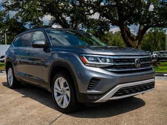 Used 2021 Volkswagen Atlas SE w/ Towing Package image 1