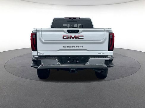 Used 2025 GMC Sierra 2500 SLT w/ SLT Premium Package image 4
