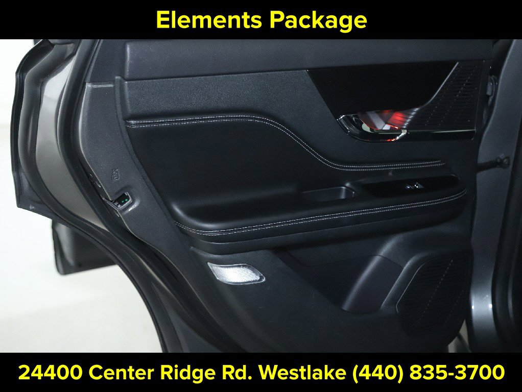 Used 2022 Lincoln Corsair Reserve w/ Elements Package AWD/4WD image 13