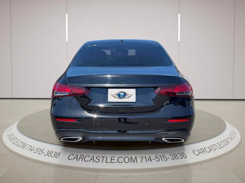 Used 2022 Mercedes-Benz E 350 Sedan image 5