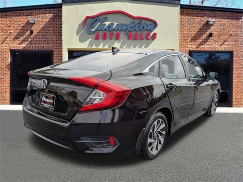 Used 2017 Honda Civic EX image 6