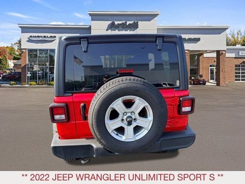 Used 2022 Jeep Wrangler Unlimited Sport AWD/4WD image 6