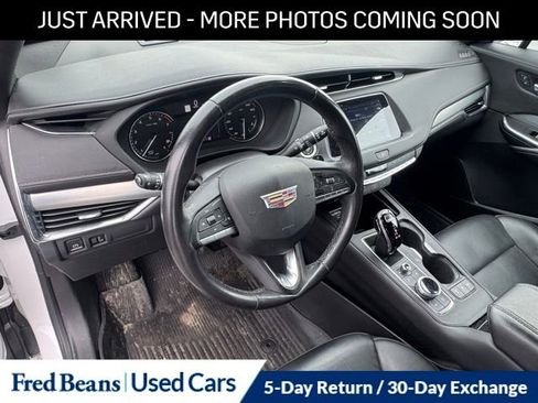 Used 2022 Cadillac XT4 Premium Luxury w/ Driver Awareness Package image 11