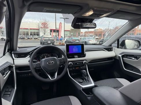 New 2025 Toyota RAV4 XLE image 6