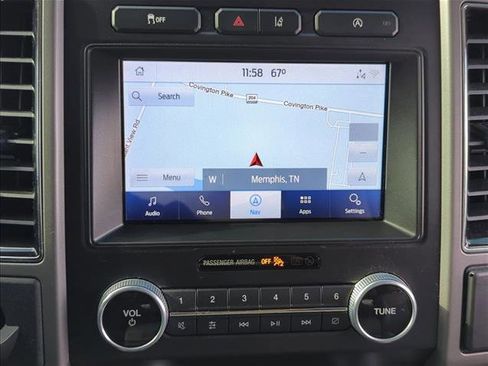 Used 2021 Ford Expedition XLT image 11