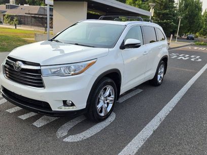 Used 2014 Toyota Highlander Limited Platinum