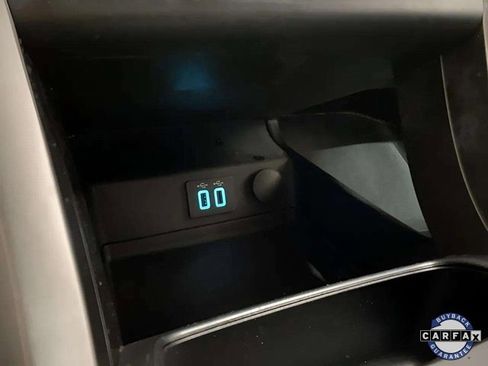 Used 2019 Ford Fusion SE image 47