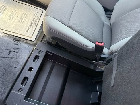 Used 2021 Ford F250 XL w/ Power Equipment Group RWD image 22