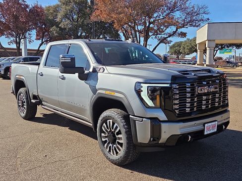 New 2026 GMC Sierra 2500 Denali Ultimate w/ Max Trailering Package image 5