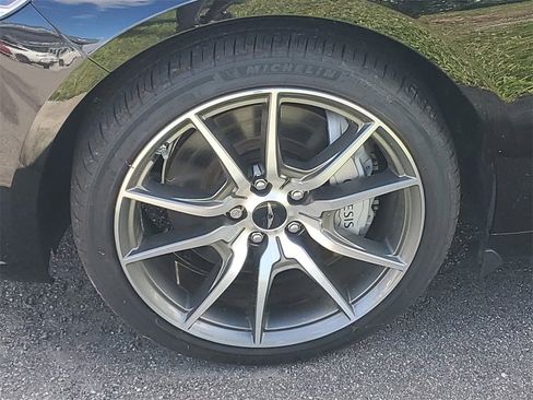 Used 2025 Genesis G70 2.5T image 7