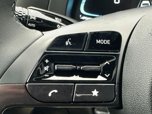 New 2026 Hyundai Elantra SEL Sport image 12