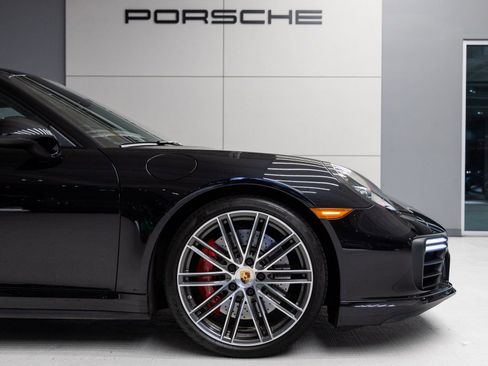 Certified 2019 Porsche 911 Turbo image 11