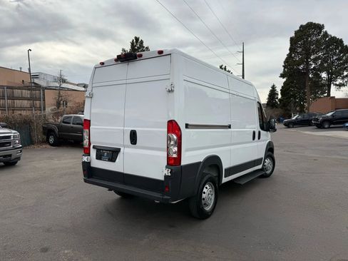 Used 2018 RAM ProMaster 2500 image 6