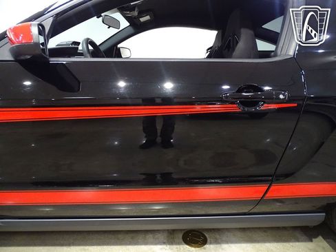 Used 2012 Ford Mustang Boss 302 image 32