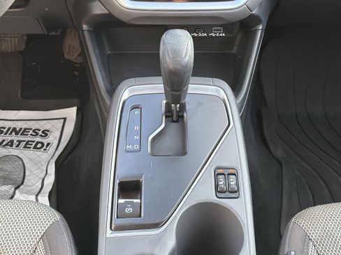 Used 2024 Subaru Crosstrek 2.0i Premium image 24