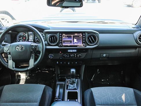 Used 2021 Toyota Tacoma TRD Sport w/ Technology Package RWD image 13