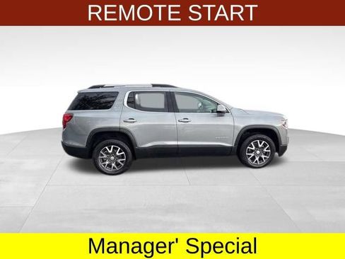 Used 2023 GMC Acadia SLE w/ Driver Convenience Package FWD image 8