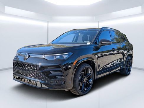 New 2026 Volkswagen Tiguan SE R-Line image 7