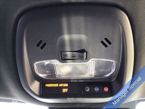 Used 2024 Chevrolet Trax RS w/ Driver Confidence Package FWD image 31
