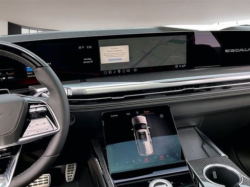 New 2026 Cadillac Escalade V image 7