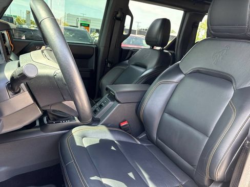 Used 2024 Ford Bronco Badlands AWD/4WD image 11