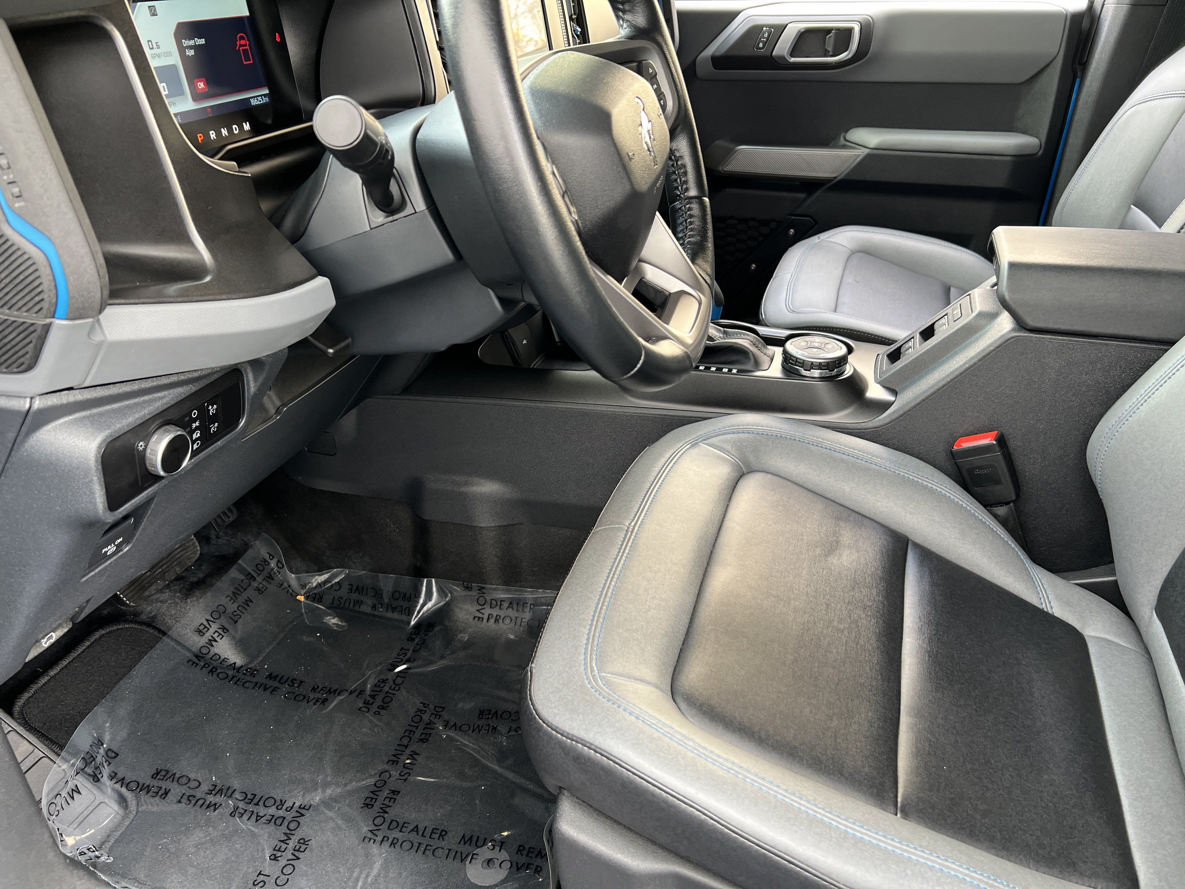 Used 2023 Ford Bronco Black Diamond w/ Sasquatch Package AWD/4WD image 14