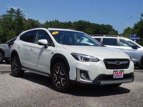 Used 2020 Subaru Crosstrek Hybrid w/ Moonroof Package w/Navigation AWD/4WD image 3