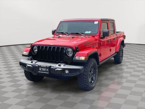 Used 2022 Jeep Gladiator Sport AWD/4WD image 3