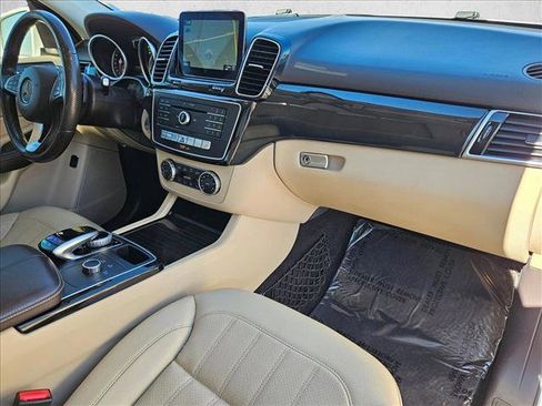 Used 2017 Mercedes-Benz GLE 350 image 22