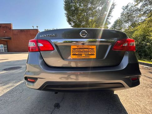 Used 2017 Nissan Sentra S FWD image 7