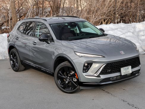 New 2026 Buick Envision Sport Touring image 2