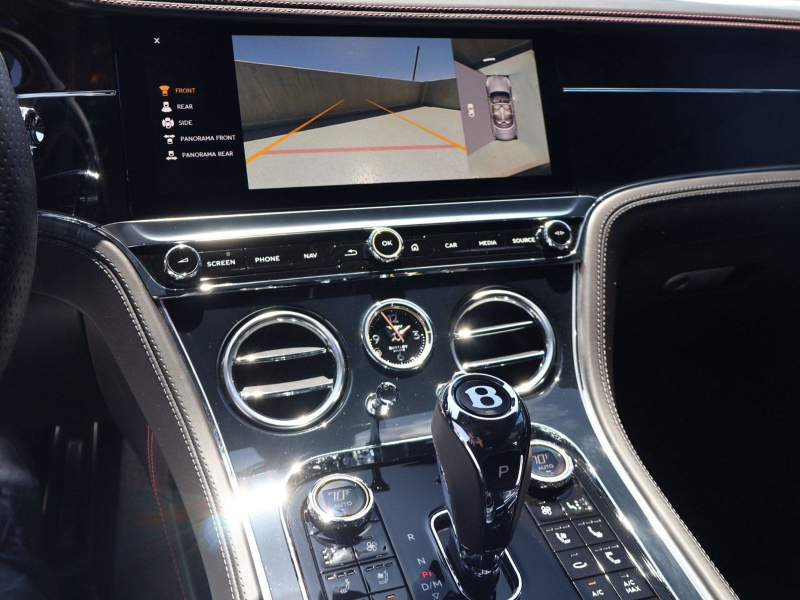 Certified 2020 Bentley Continental GT V8 AWD/4WD image 19
