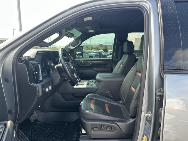 Used 2024 GMC Sierra 3500 AT4 w/ AT4 Premium Plus Package AWD/4WD image 16