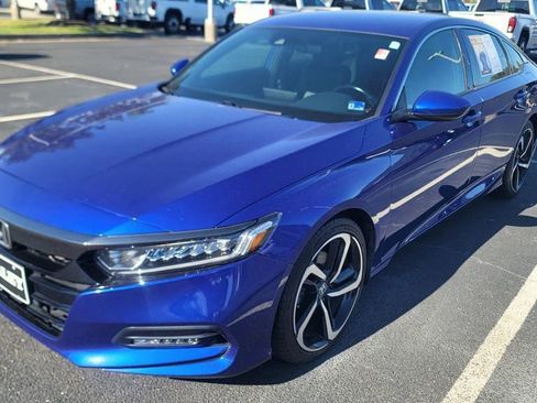 Used 2020 Honda Accord Sport image 8