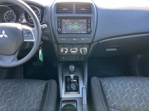 Used 2024 Mitsubishi Outlander Sport ES image 16