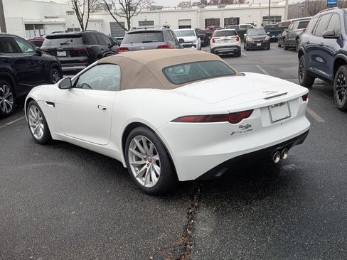 Used 2018 Jaguar F-TYPE Convertible image 7