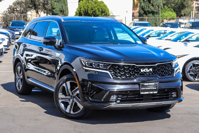 Certified 2023 Kia Sorento SX Prestige AWD/4WD image 1