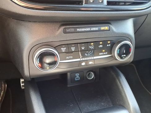 Used 2023 Ford Escape ST-Line FWD image 27
