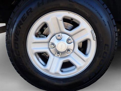 Used 2017 Jeep Wrangler Unlimited Sport w/ Connectivity Group image 7