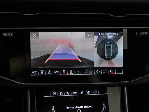 New 2026 Audi RS Q8 performance image 21