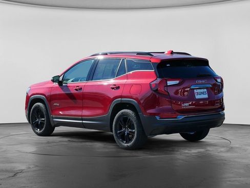 Used 2023 GMC Terrain AT4 AWD/4WD image 8