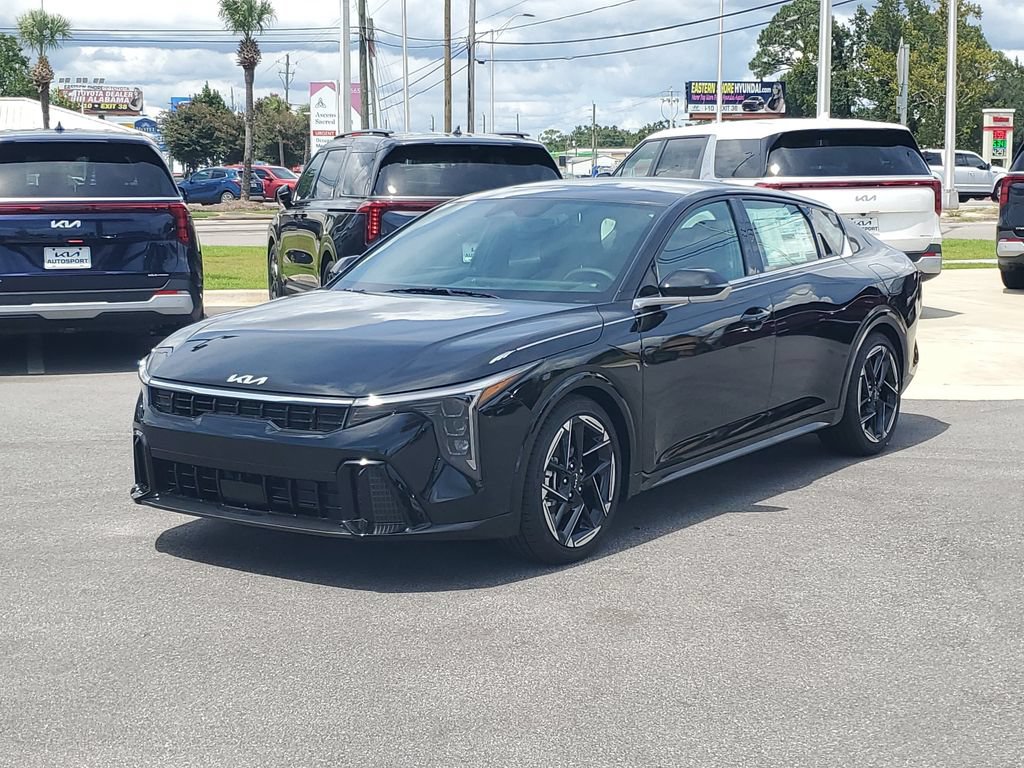 New 2026 Kia K4 GT-Line FWD image 2