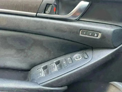 Used 2018 Honda Accord EX-L image 15