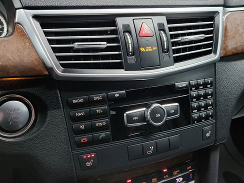 Used 2013 Mercedes-Benz E 350 E 350 4MATIC Wagon 4D image 37