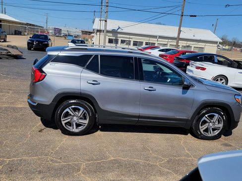 Used 2021 GMC Terrain SLT FWD image 5