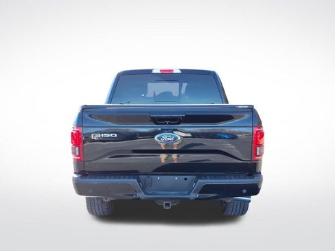Used 2017 Ford F150 Lariat w/ Equipment Group 502A Luxury AWD/4WD image 7