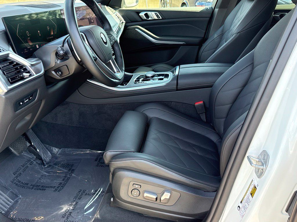 Used 2026 BMW X5 sDrive40i w/ Parking Assistance Package RWD image 20