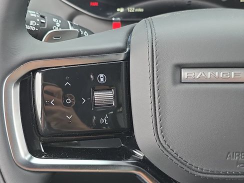 New 2026 Land Rover Range Rover Sport SE AWD/4WD image 18