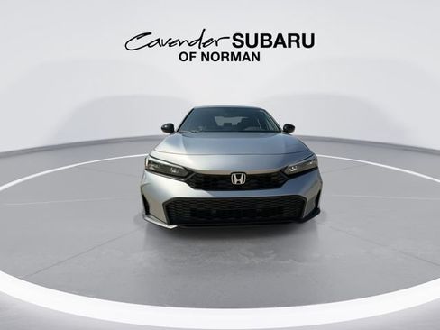 Used 2025 Honda Civic Sport image 4